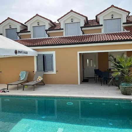 Dom Krk * Sveti Anton (Krk)